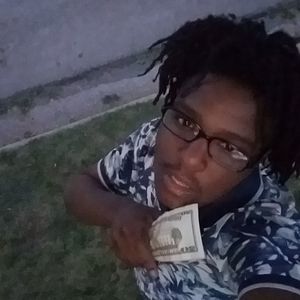 Meet your Posher, Dangelo